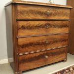 793 1604 CHEST OF DRAWERS